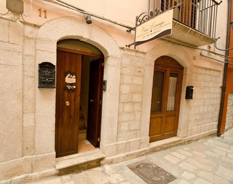Vinslounge Suite Barletta Exterior foto